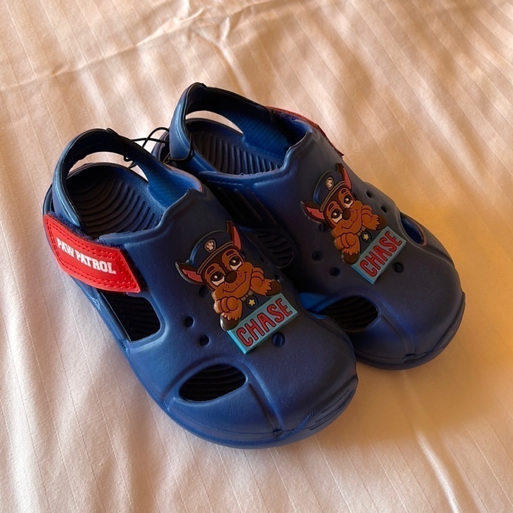 𝅺paw patrol chase water shoes - Picture 2 of 7